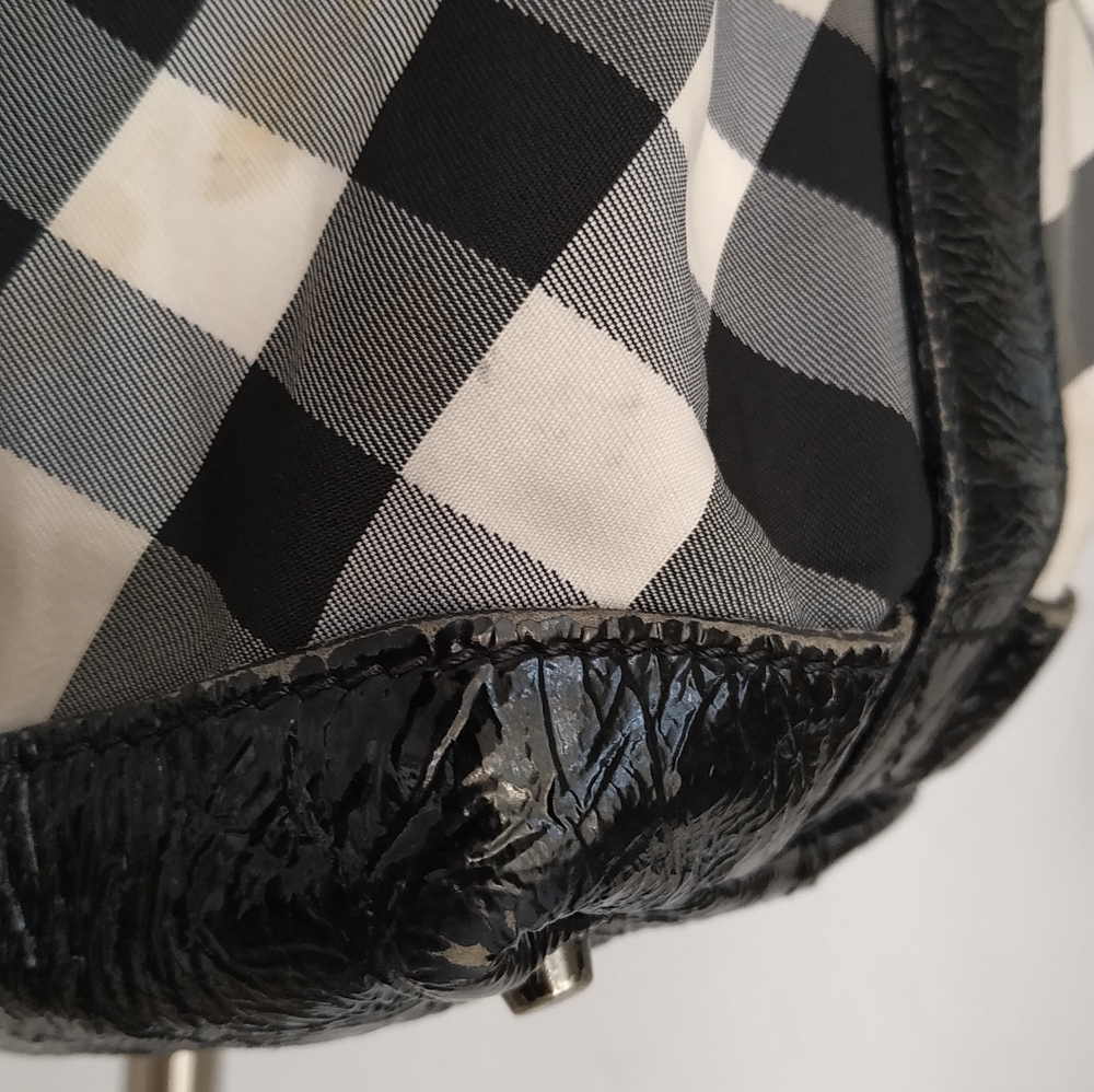 Burberry Black and White Shoulder Bag - Picture 8 of 17
